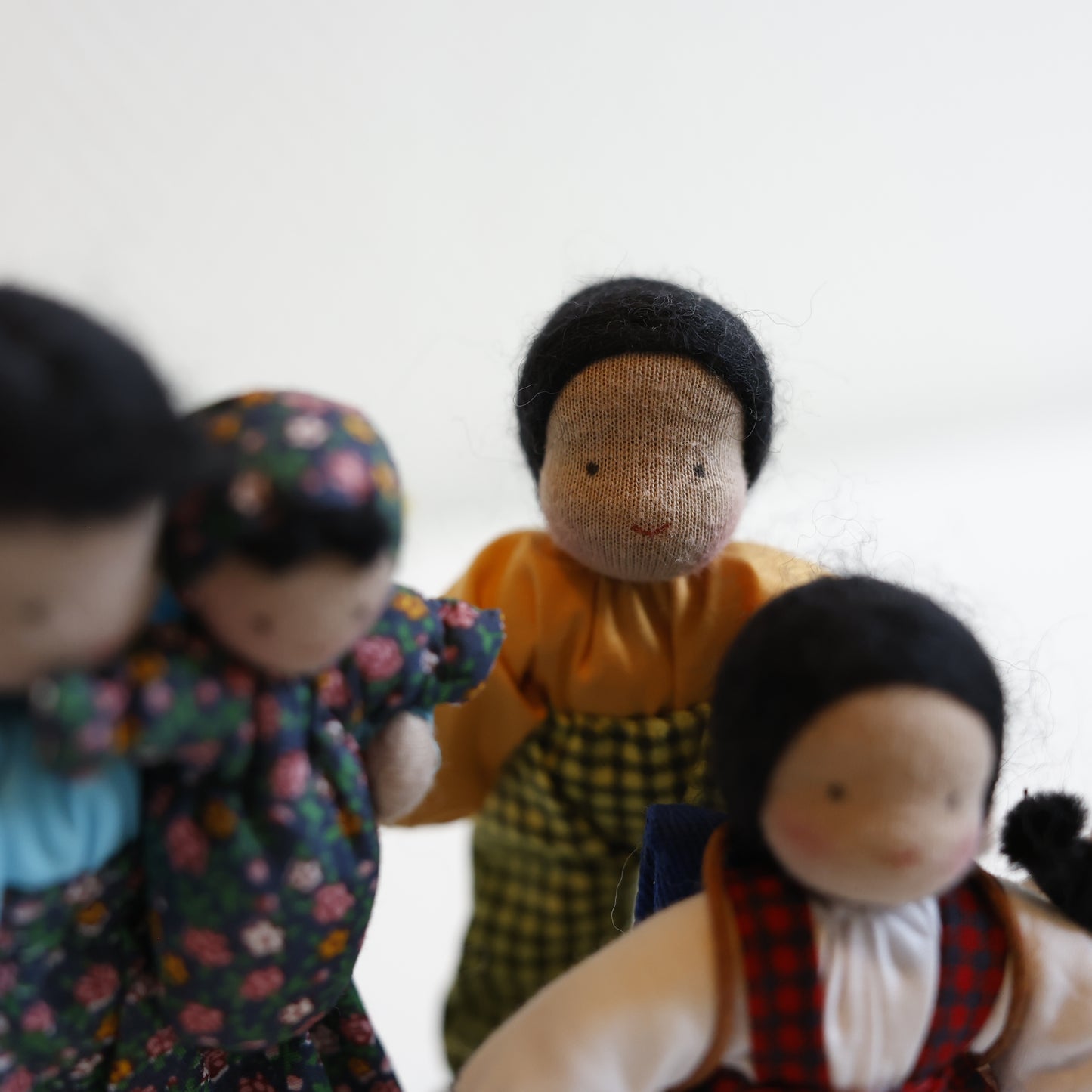 Stor Latinamerikans dukkehusfamilie