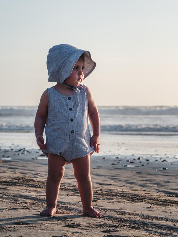 The old fashion bonnet, French stripe