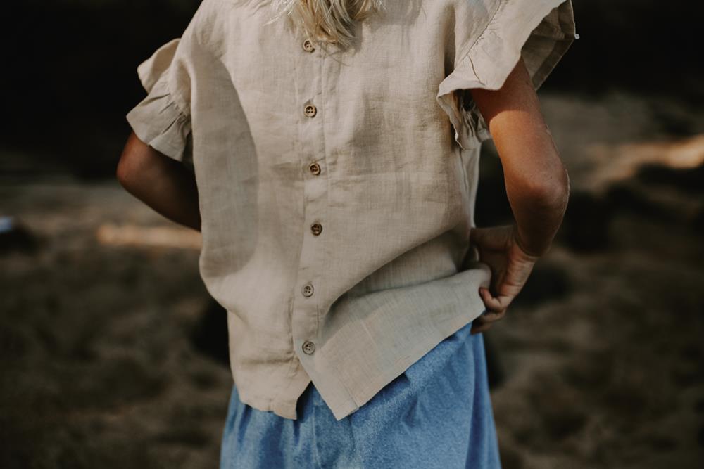 The frill linnen top, eggeskall