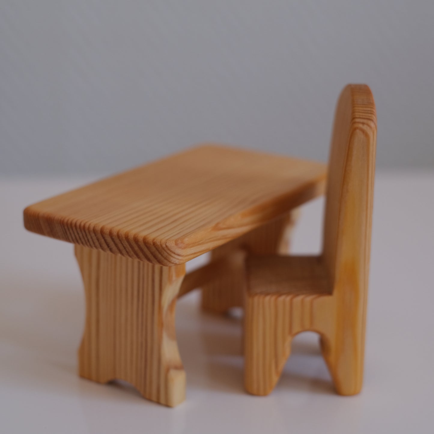 Dukkhusdukke stol