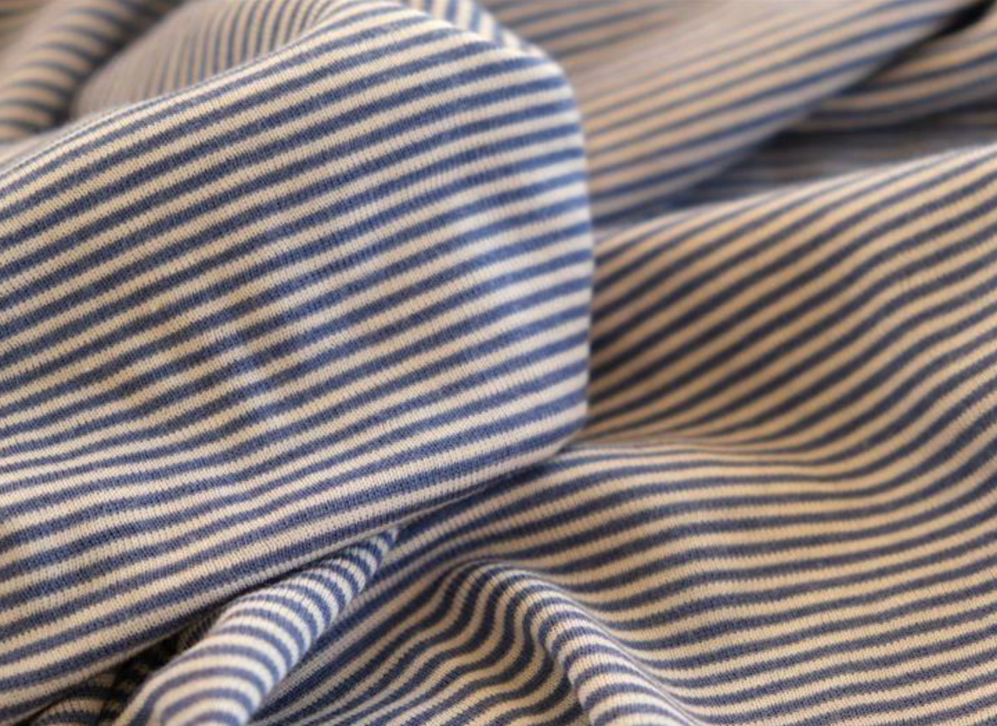 Økol. ull-silke jersey, tynne striper blått/natur