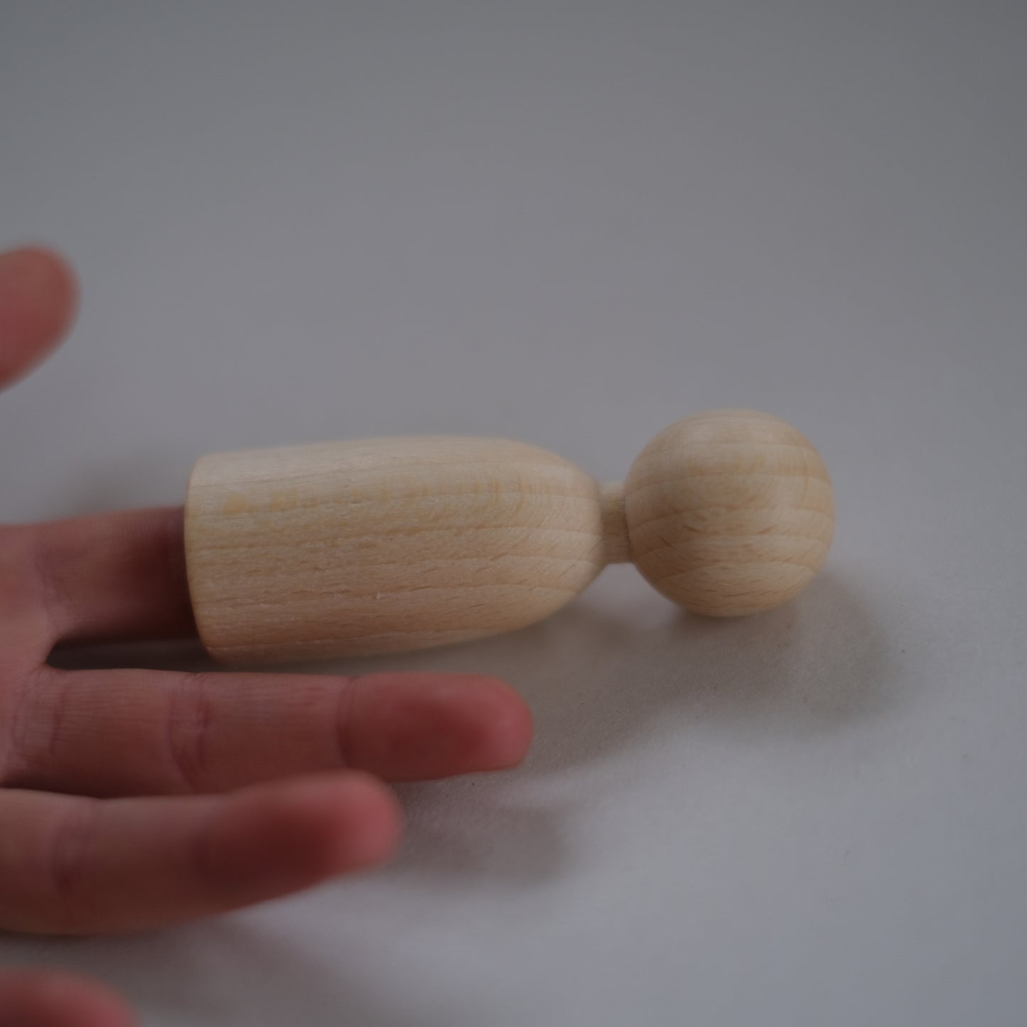 Tre fingerdukke (Peg doll)