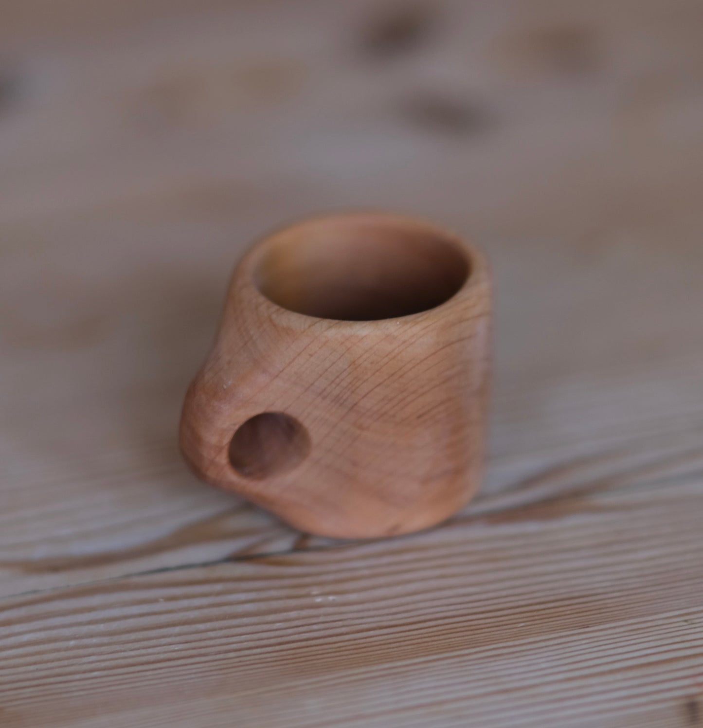 All Alive liten kopp i tre