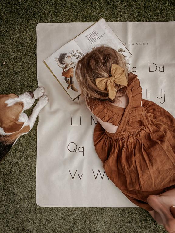 The linen pinafore