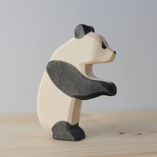 Ostheimer Panda stående