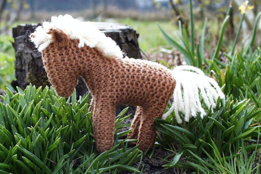 Strikkepakke, hest
