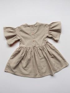The sage dress, eggeskall